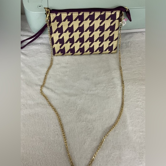 Charming Charlie Gold and Purple Houndstooth Clutch - Picture 6 of 7